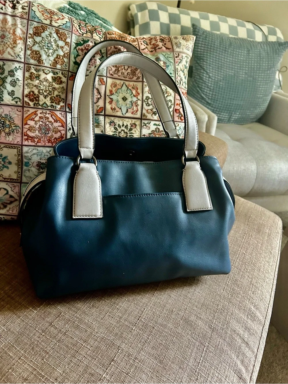 Vera wang Gradient Leather Satchel Handbag - Unbranded